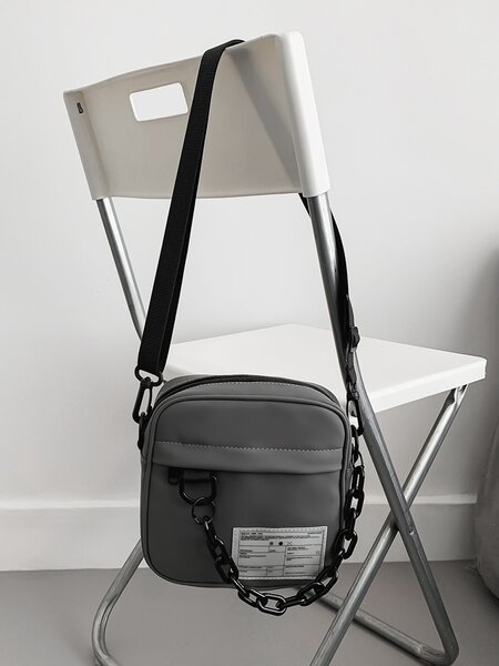 Sacoche avec chaîne