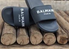 BALMAIN SLIDES