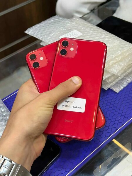 iPhone 11 Rouge