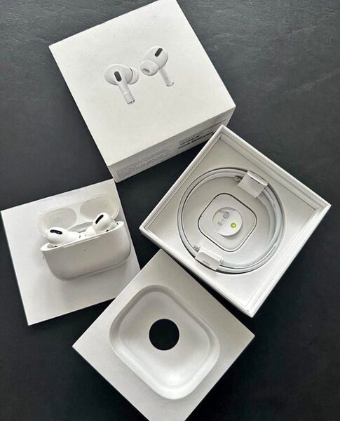 Airpod pros k280. Iphone type c full charger k200.