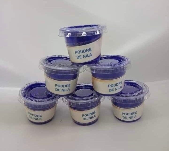 Poudre essentielle pour fabrication de produits cosmétiques