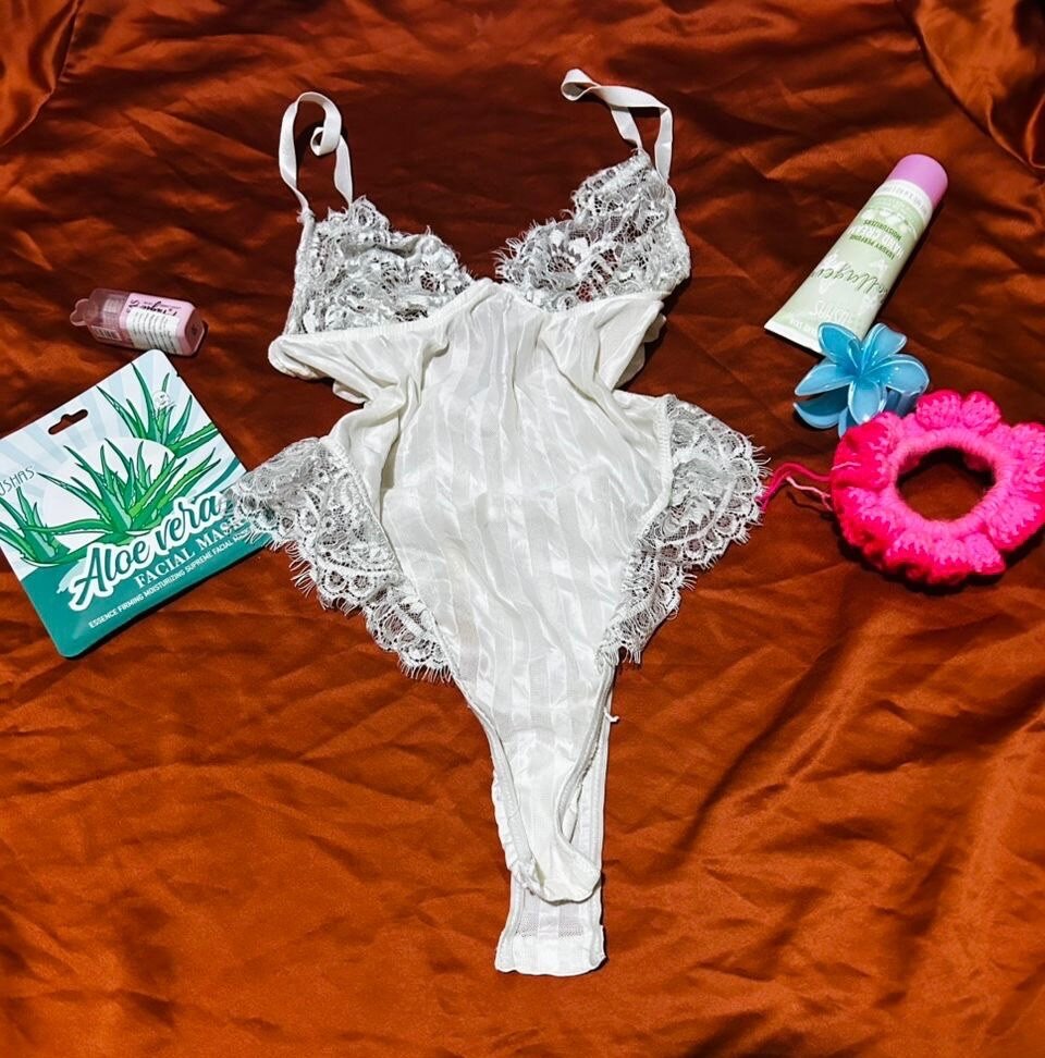 Ensemble de lingerie en dentelle