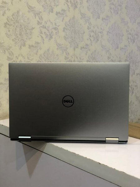 Dell xps 13 9365