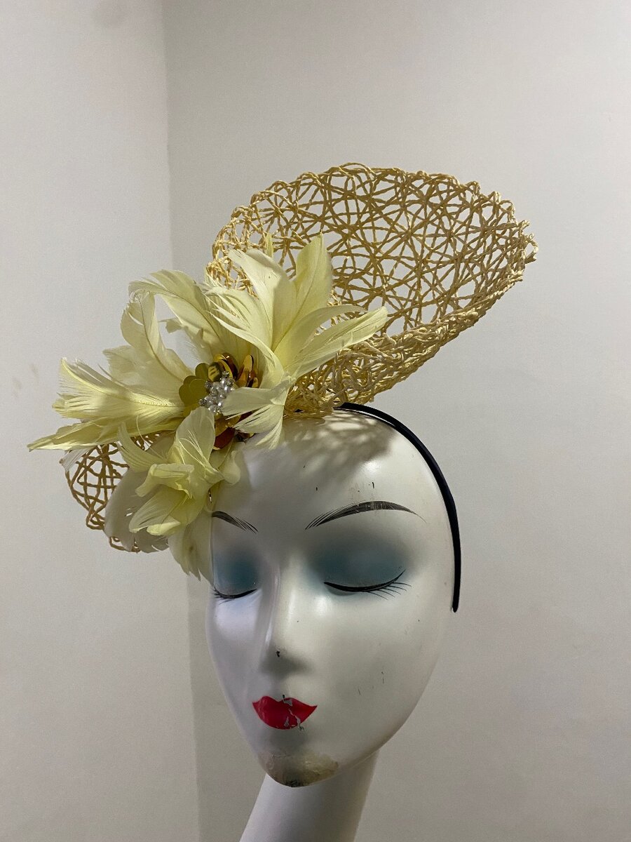 Fascinator