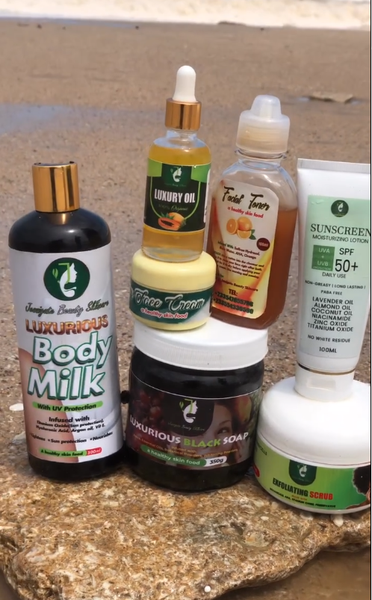 The set with sunscreen