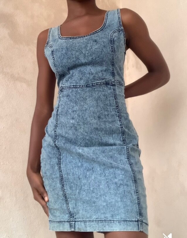 Robe en denim chic