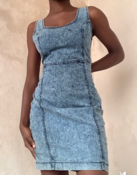 Robe en denim chic