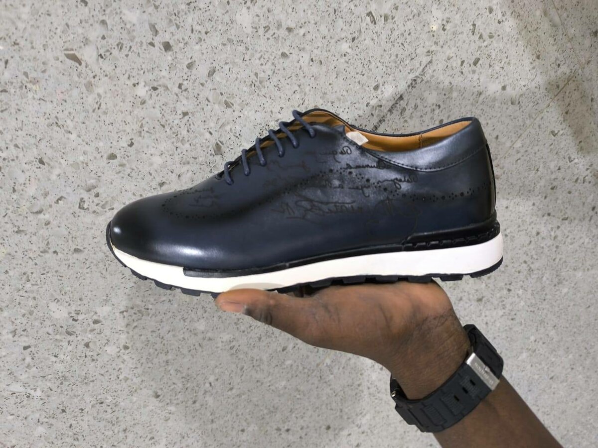 Chaussures en cuir élégantes