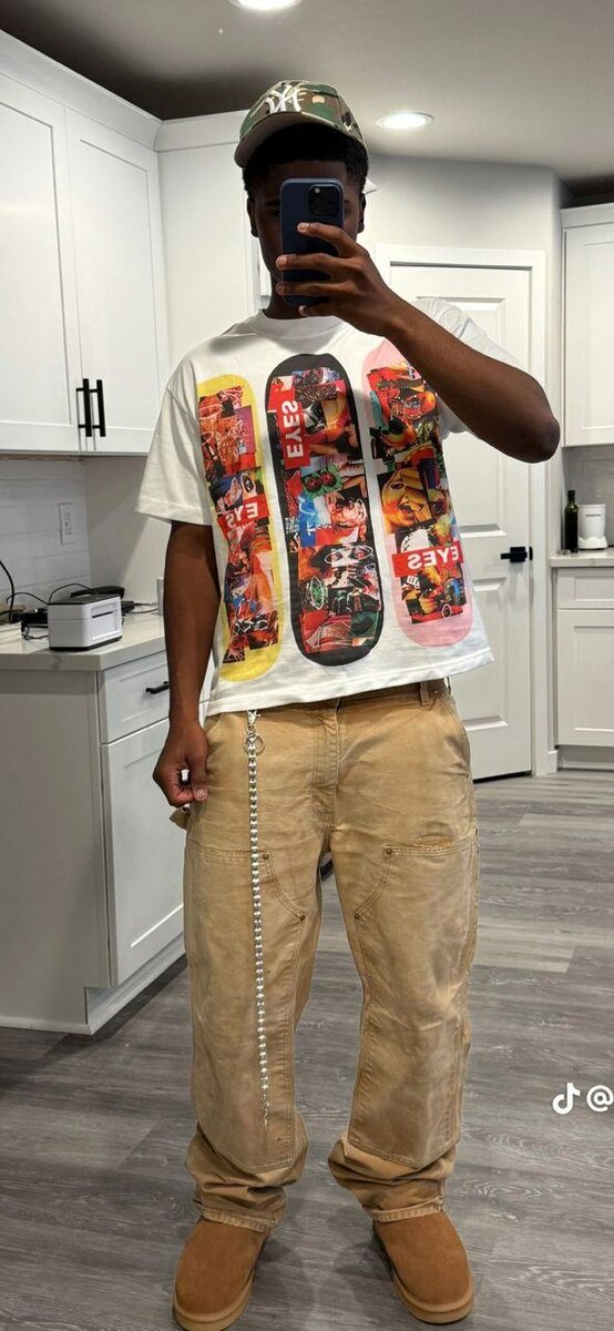 T-shirt graphique coloré