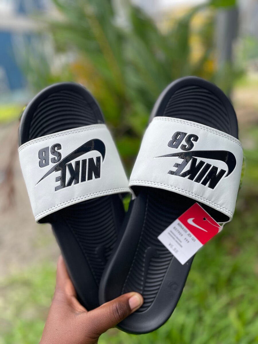 Claquettes Nike SB été