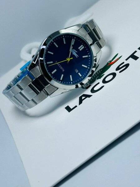 Montre homme Lacoste élégante