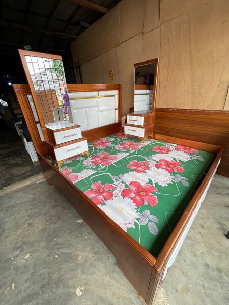 Mr FAWAZ ameublement