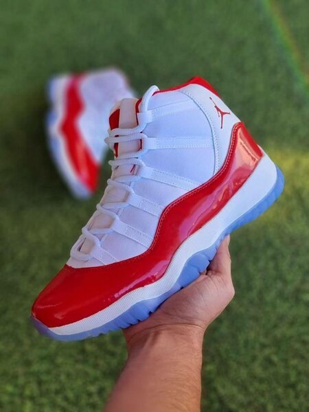 Jordan 11