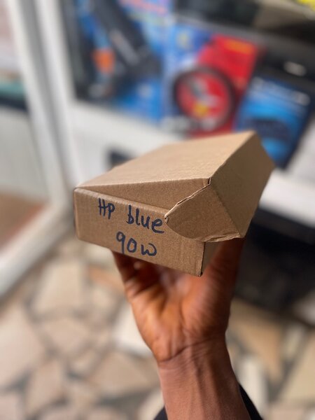 HP 90watts Blue Pin Laptop Charger