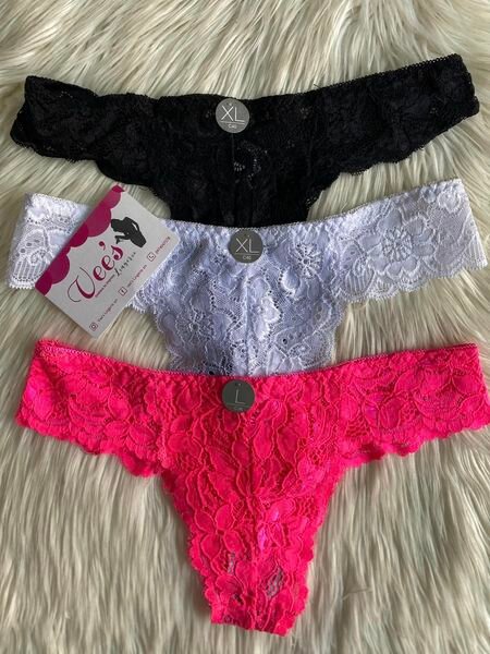 Strings et culottes pour femmes