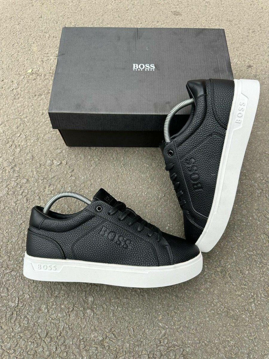 Sneakers en cuir BOSS élégants