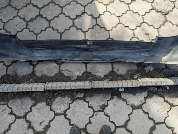 Задний бампер tlc100