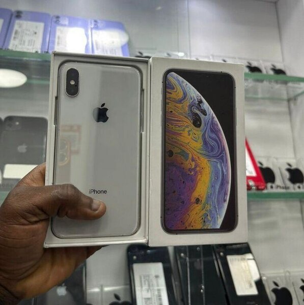 iPhone XS 64GB Argent Neuf
