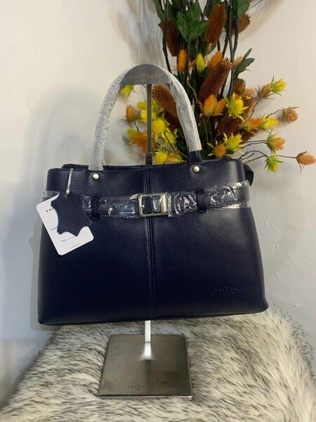 Sac à main  en cuir Frédéric T