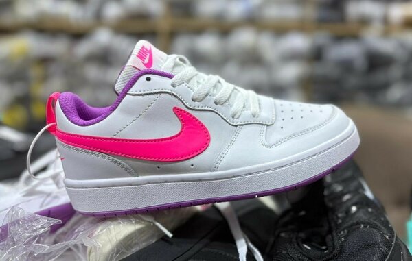Sneakers colorées tendance