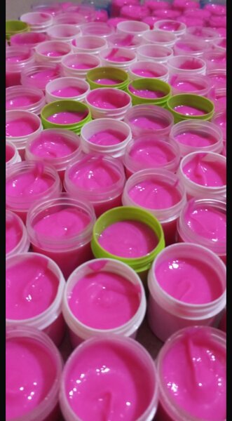 Crème lèvre rose
