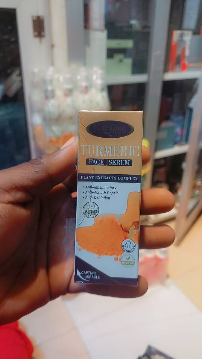 Tumeric  facial  serum