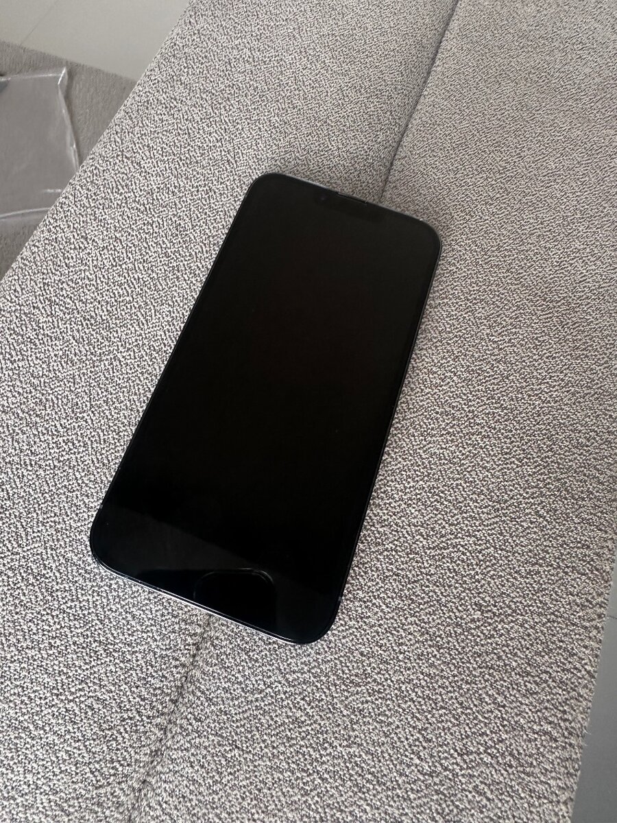 iPhone 13 Pro Sierra Blue