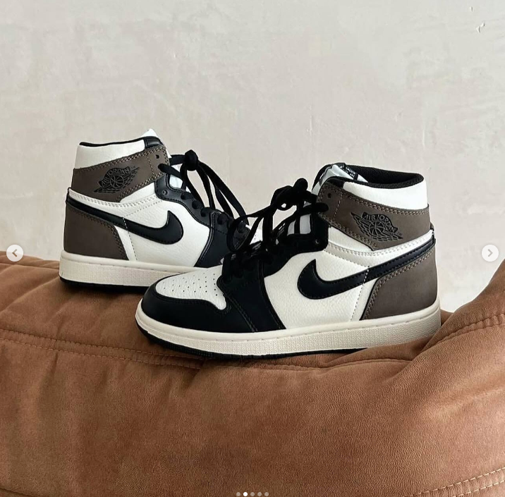 Кроссовки Jordan 1 Retro High черный,белый,коричневый