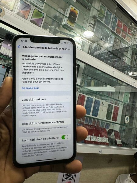 iPhone 11 Pro Max 64giga sans Face ID