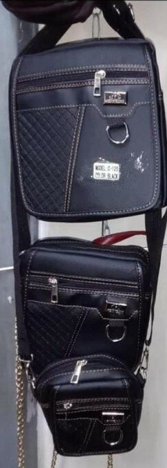 Set of three men's shoulder bags