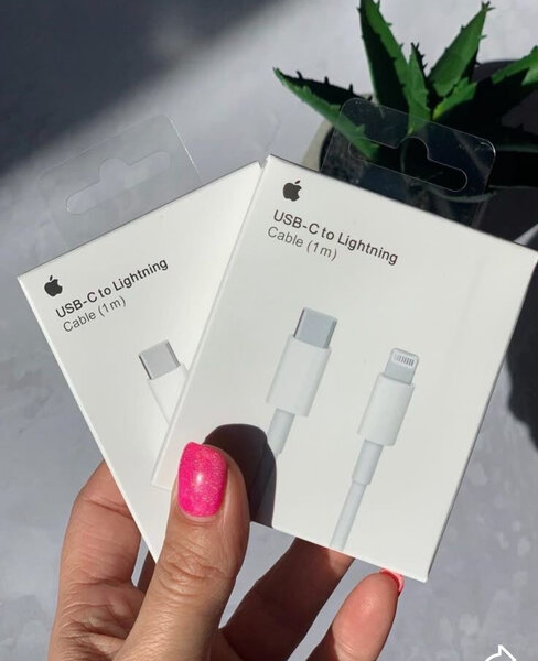USB-C to Lightning Cable 1m