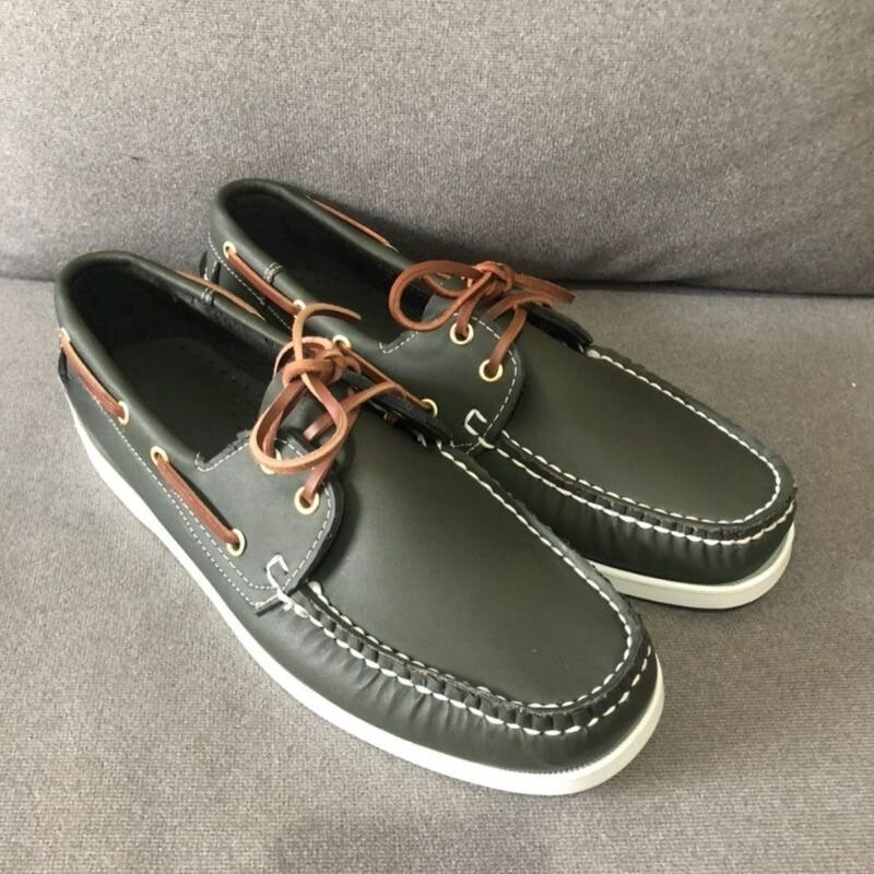 Chaussures bateau élégantes pour hommes
