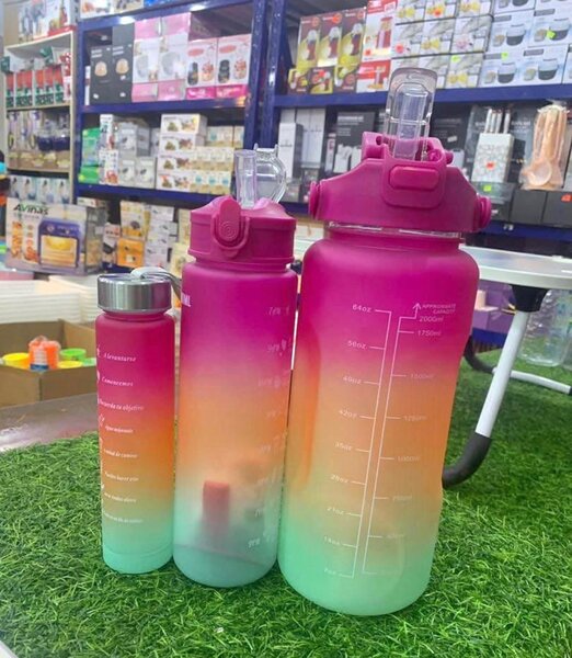 Water bottle set