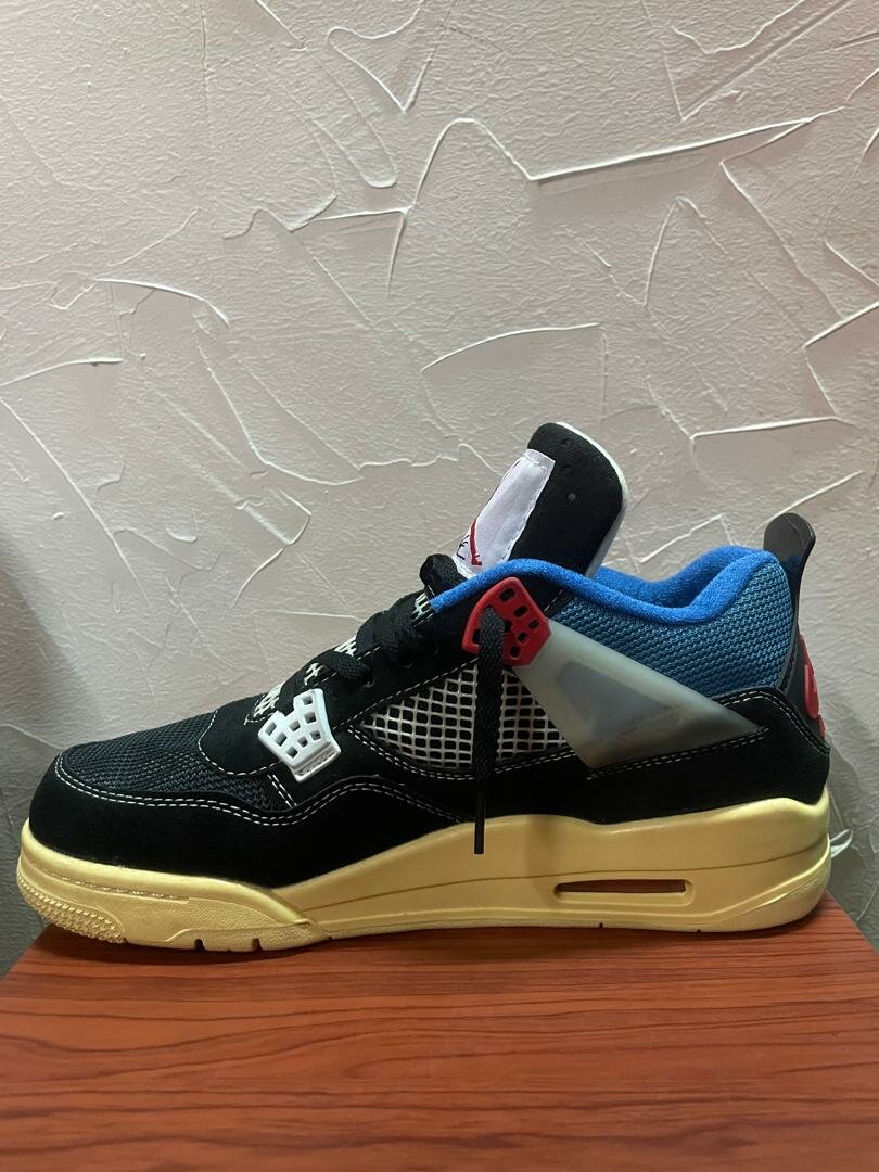 Jordan 4 Union