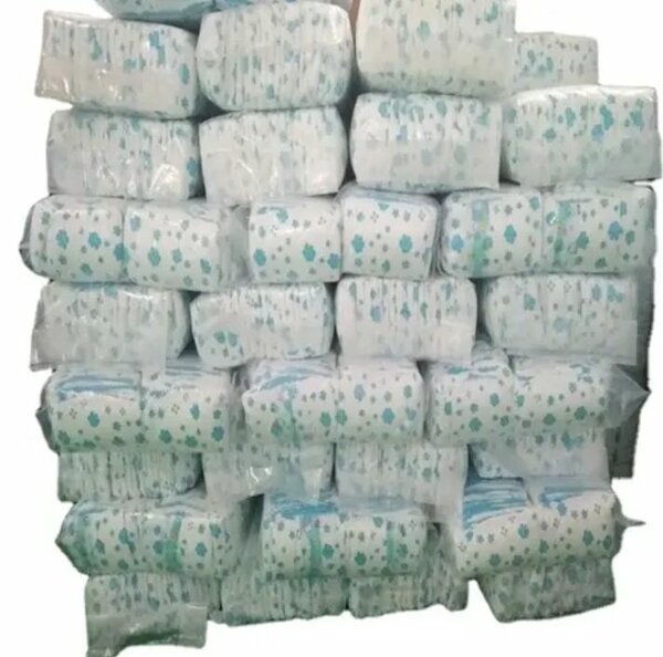 Couche culotte importé