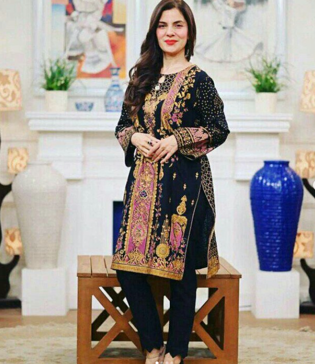 2 pcs woman's stitched suit with home delivery🔥