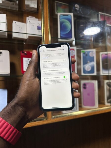 iPhone XR second main propre