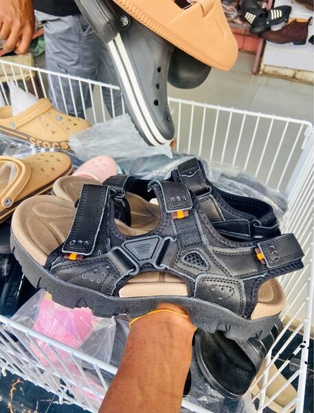 New original sandals all two colors available