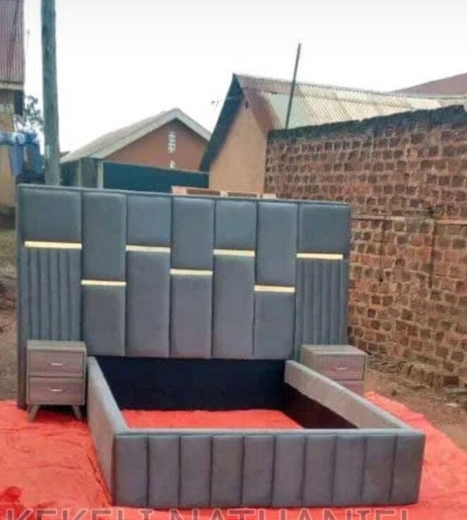 Double bed frame with side D