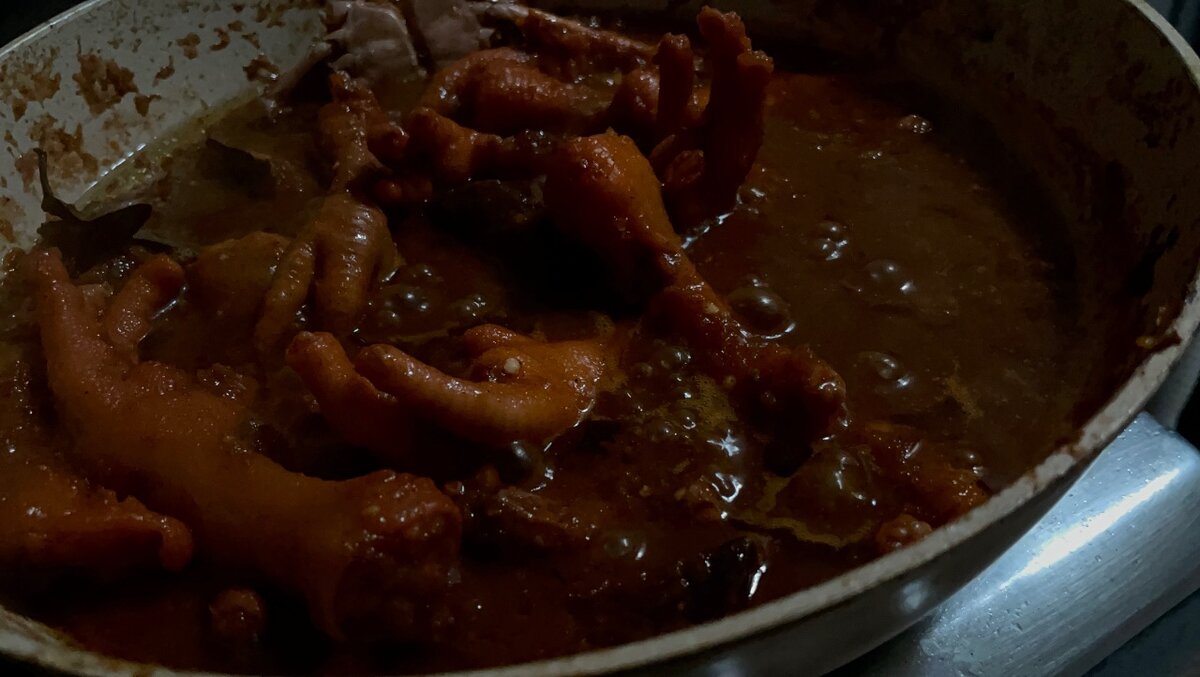 Pattes de Poulet Épicées