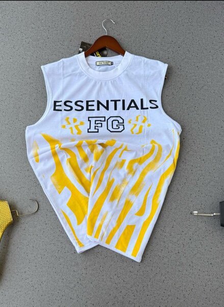 Essentials Armless t shirt