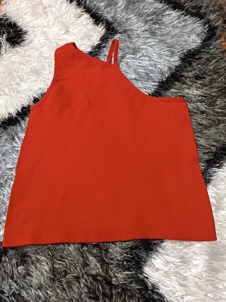 Top asymétrique rouge femme