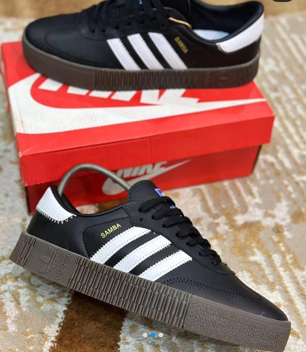 Adidas Samba Sneakers Classiques