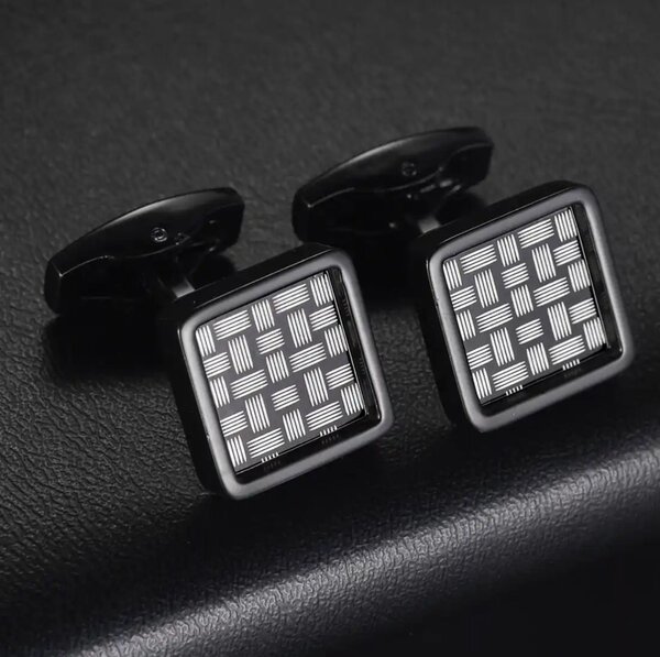 Cufflinks