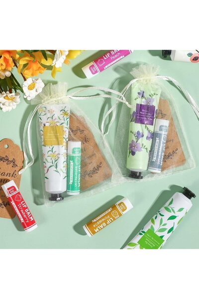 Ensemble de Baumes à Lèvres et Crèmes Mains