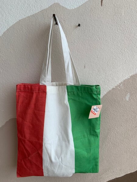 Sac cabas tricolore élégant