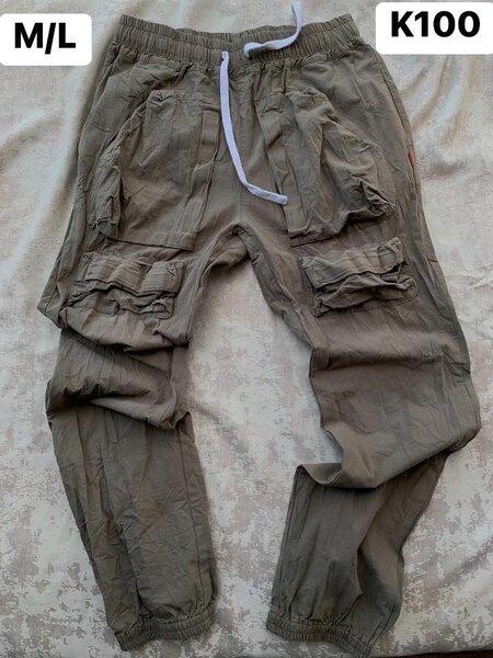 Cargo pants