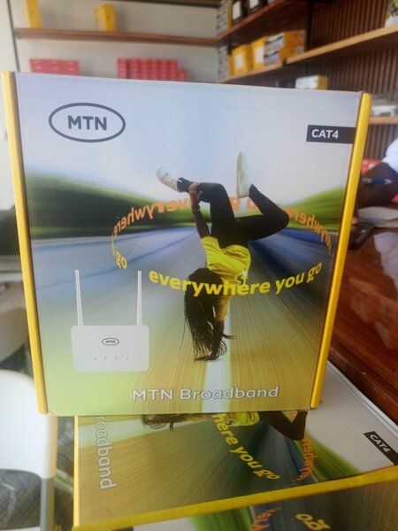 Universal Mtn 4G+ Router