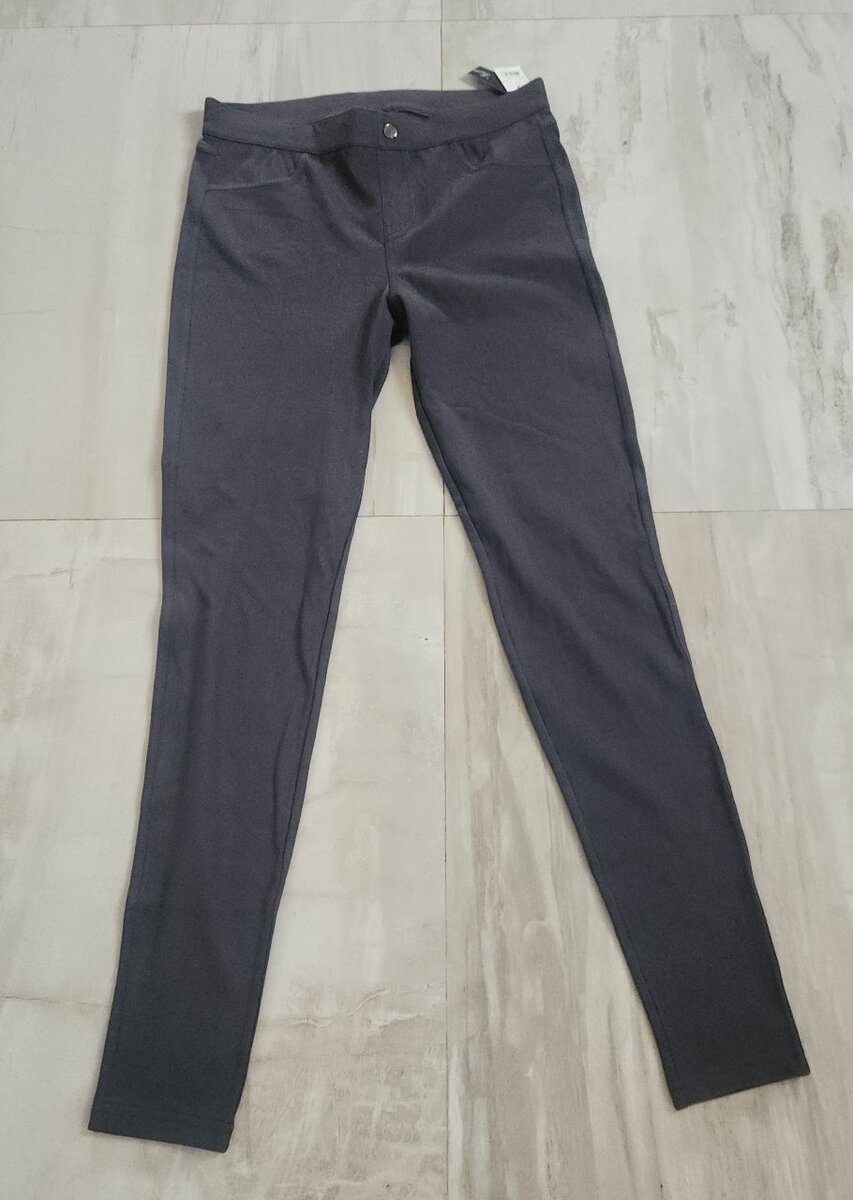 Stretchy Leggings In Dark Grey