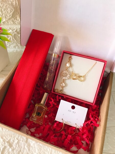 Budget friendly gift packages for your love ones